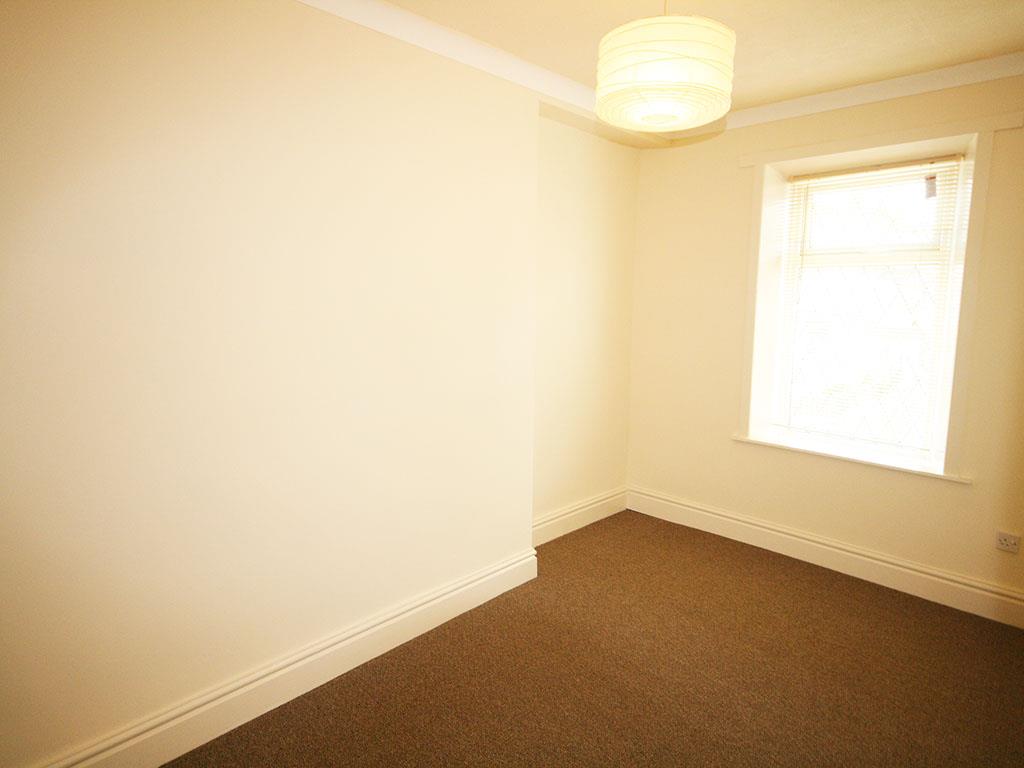 2 bedroom terraced house To Let in Barnoldswick - IMG_1211.jpg